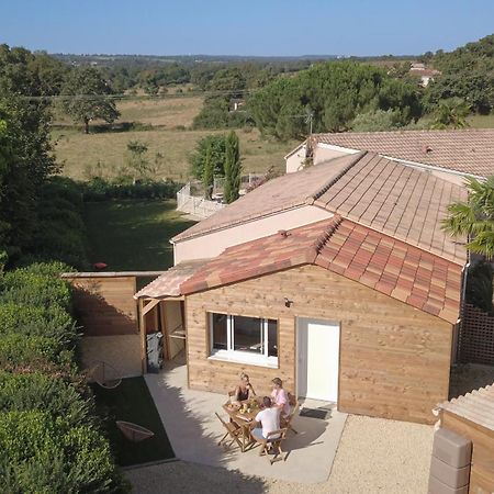 Les Gites De Bellevue Nueil-sous-les-Aubiers Exterior photo
