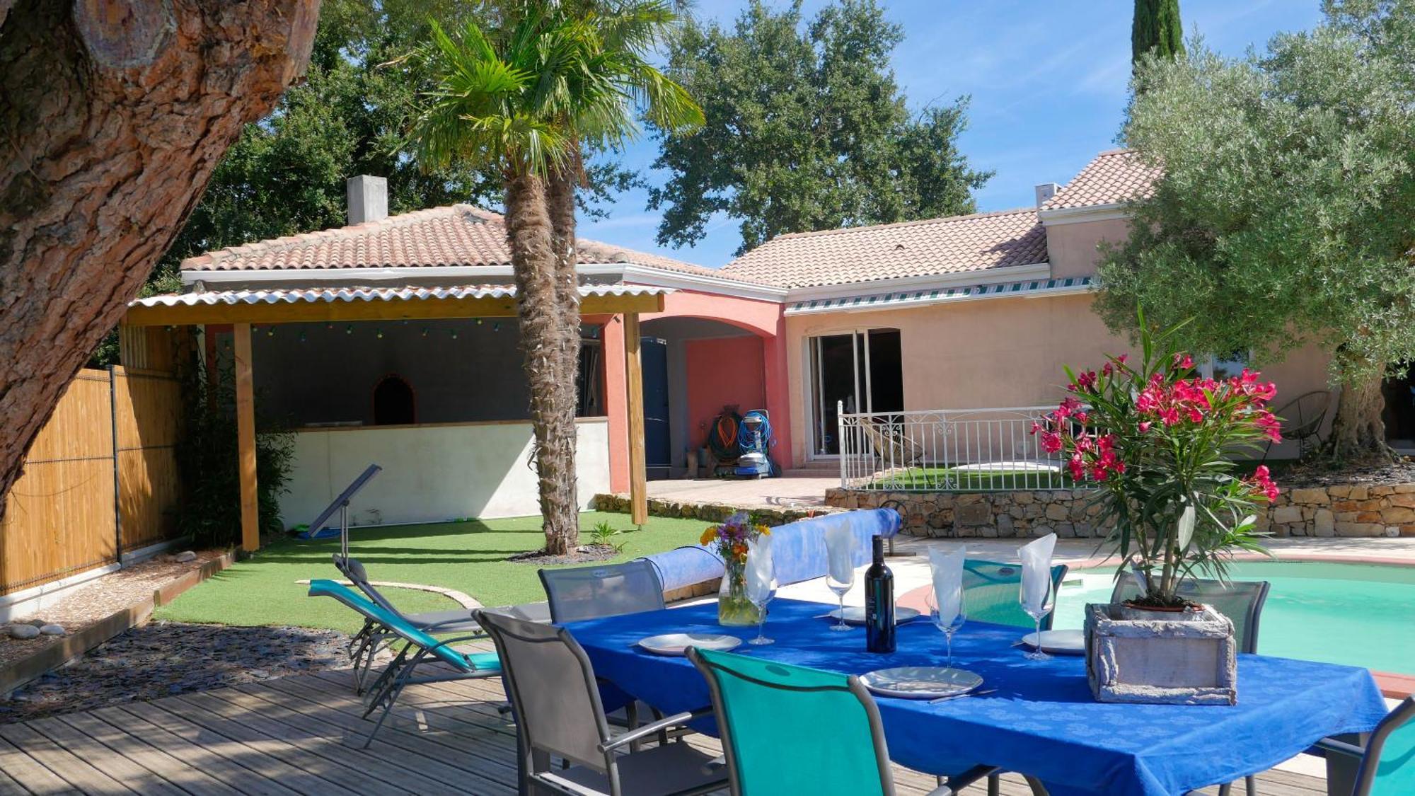 Les Gites De Bellevue Nueil-sous-les-Aubiers Exterior photo